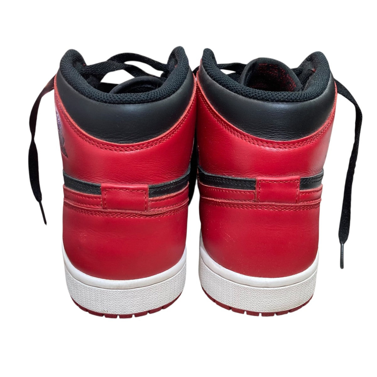 RETRO HI OG ”Bred”ハイカットスニーカー555088-023