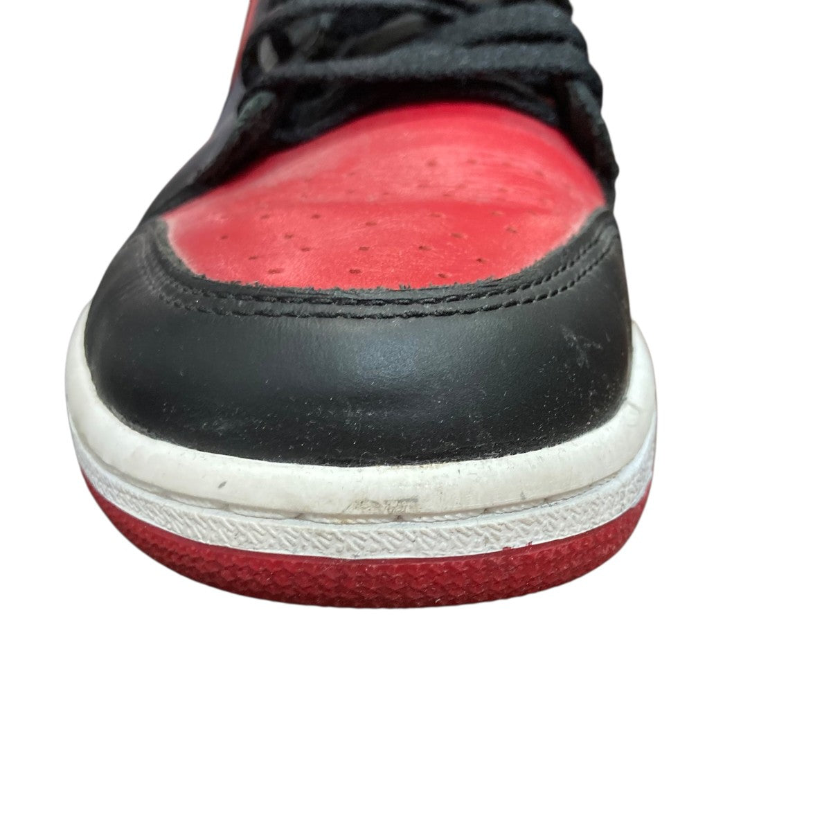 RETRO HI OG ”Bred”ハイカットスニーカー555088-023