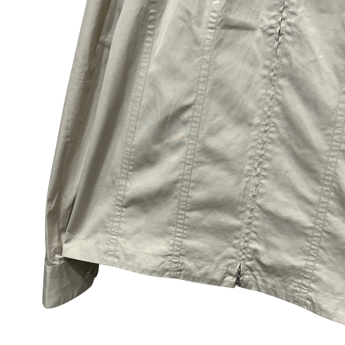 ハイネックジップジャケット