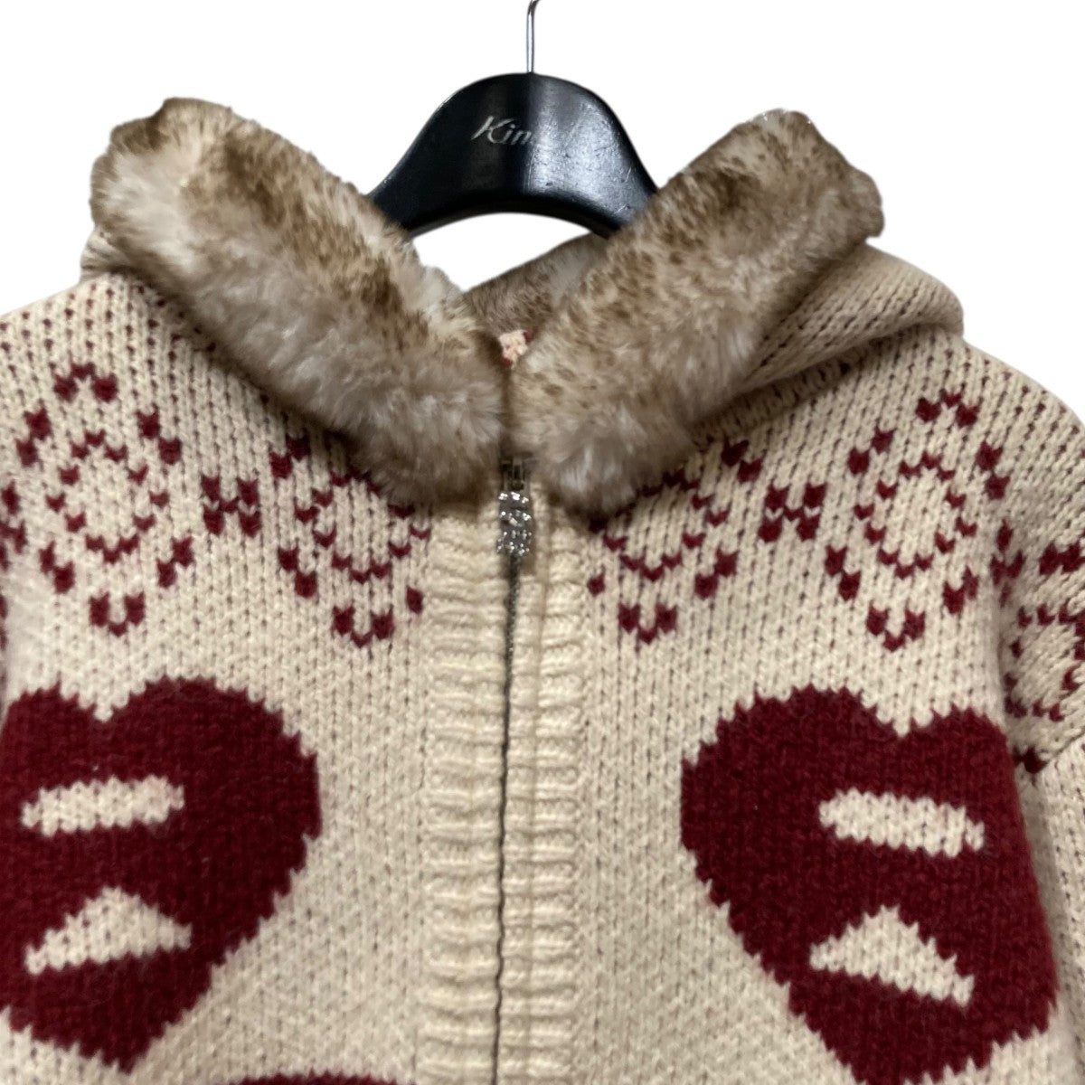 ニットパーカー