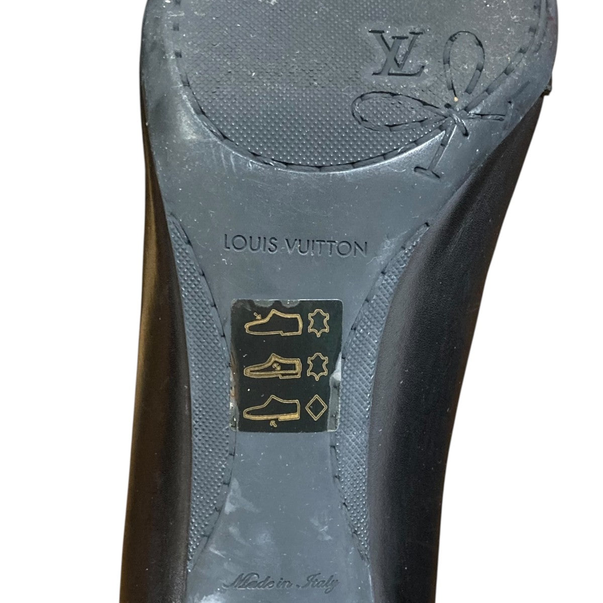 美品 ルイヴィトン フラワー金具 パンプス 38 黒 レザー LOUIS VUITTON(ルイヴィトン) フラワーパンプス0049 0049 ブラック