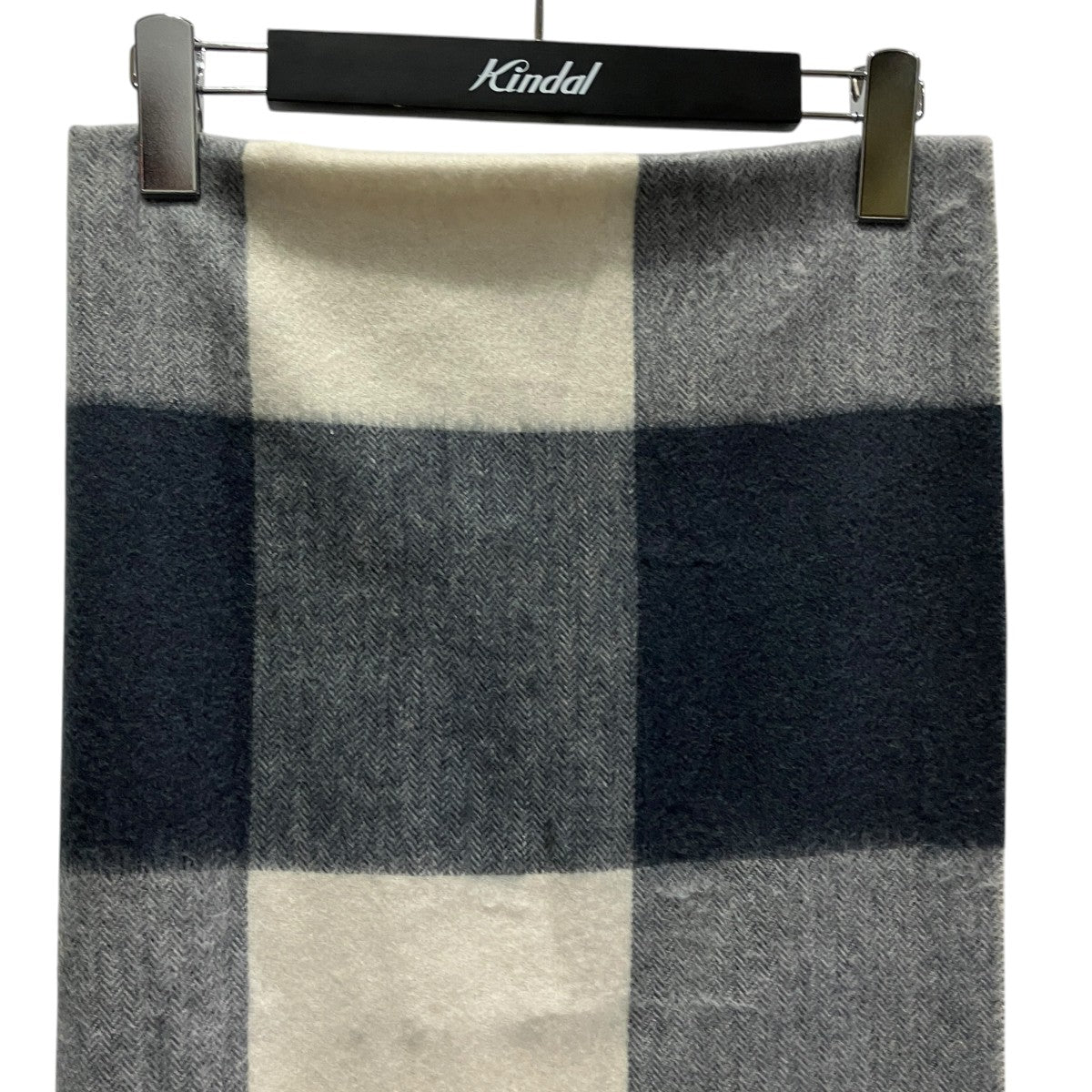 ACNE STUDIOS ウールチェックマフラー 古着・中古-3枚目のアイテム画像