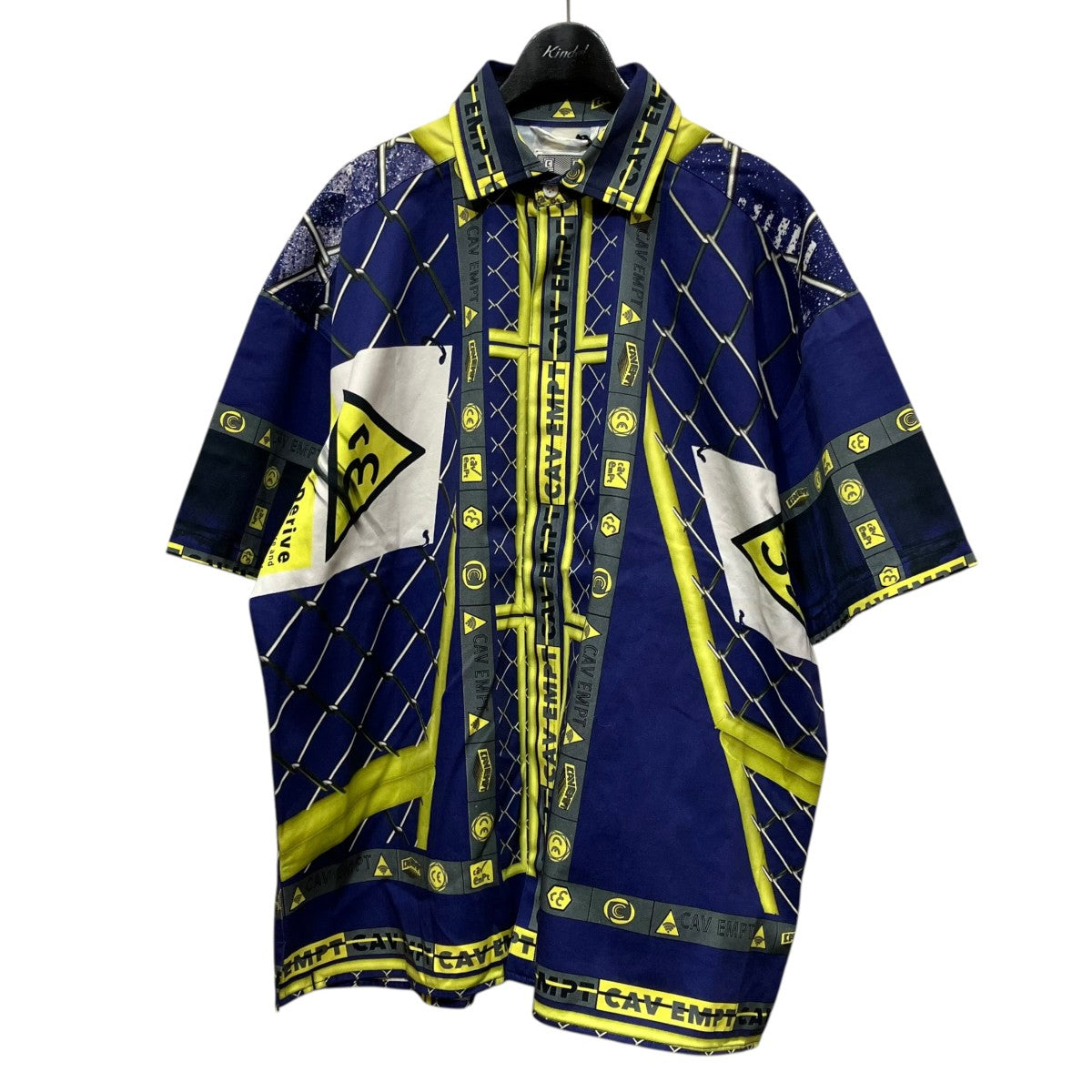 C．E 総柄半袖シャツ 古着・中古-1枚目のアイテム画像