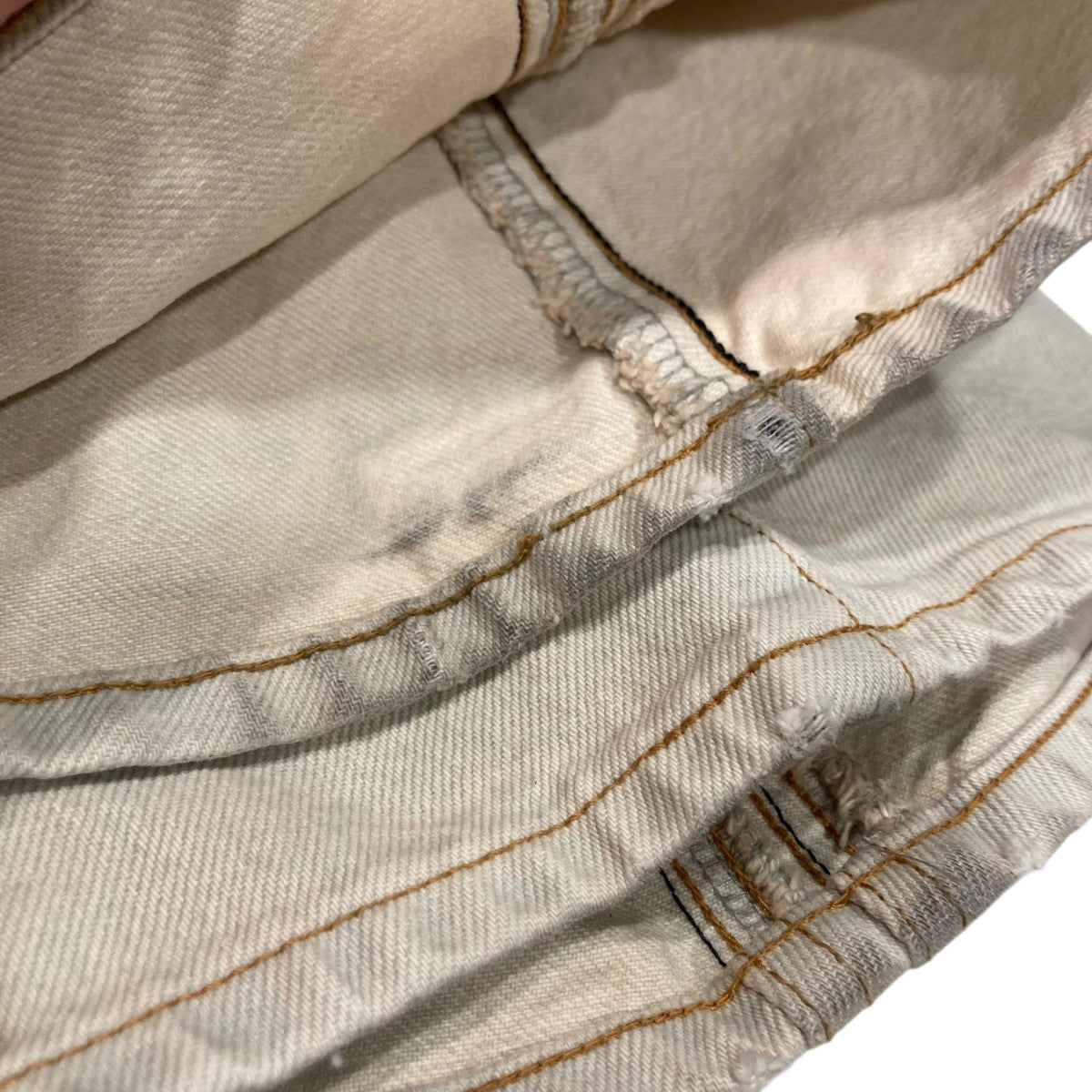 3D TWIST JEANSツイストデニムパンツNF232P05B