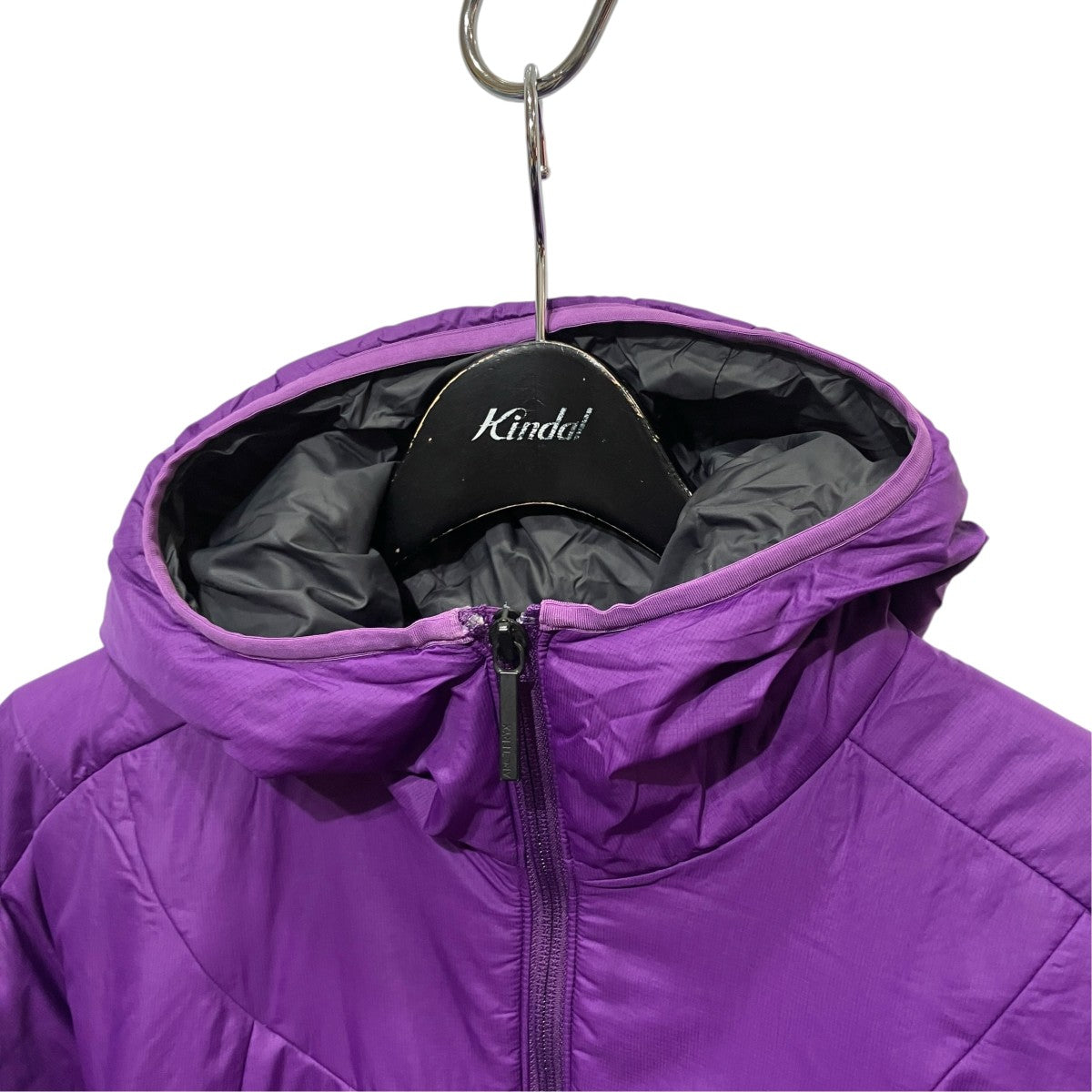 ARC’TERYX フーデッドジャケット10981 古着・中古-3枚目のアイテム画像
