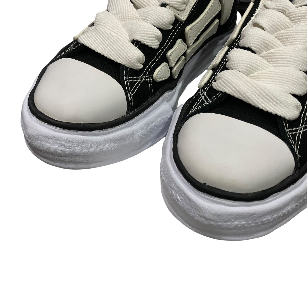 スニーカーC13FW701