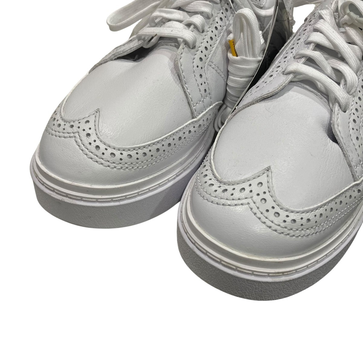 Kwondo1スニーカーDH2482