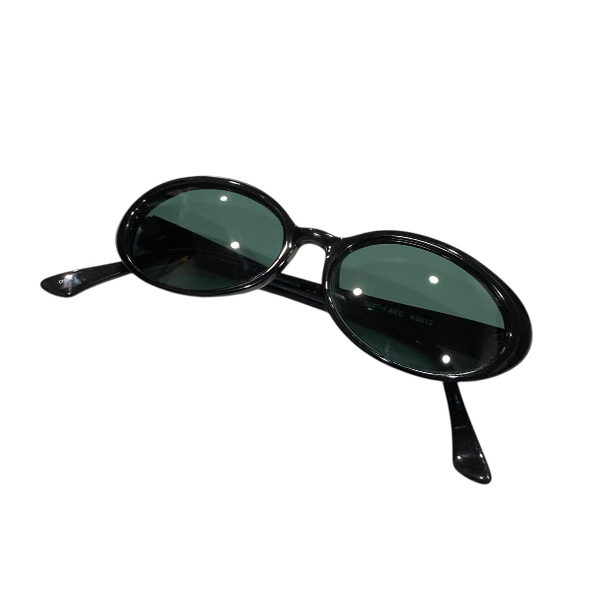 DKNY SIXTH AVEサングラスK0313 古着・中古-1枚目のアイテム画像