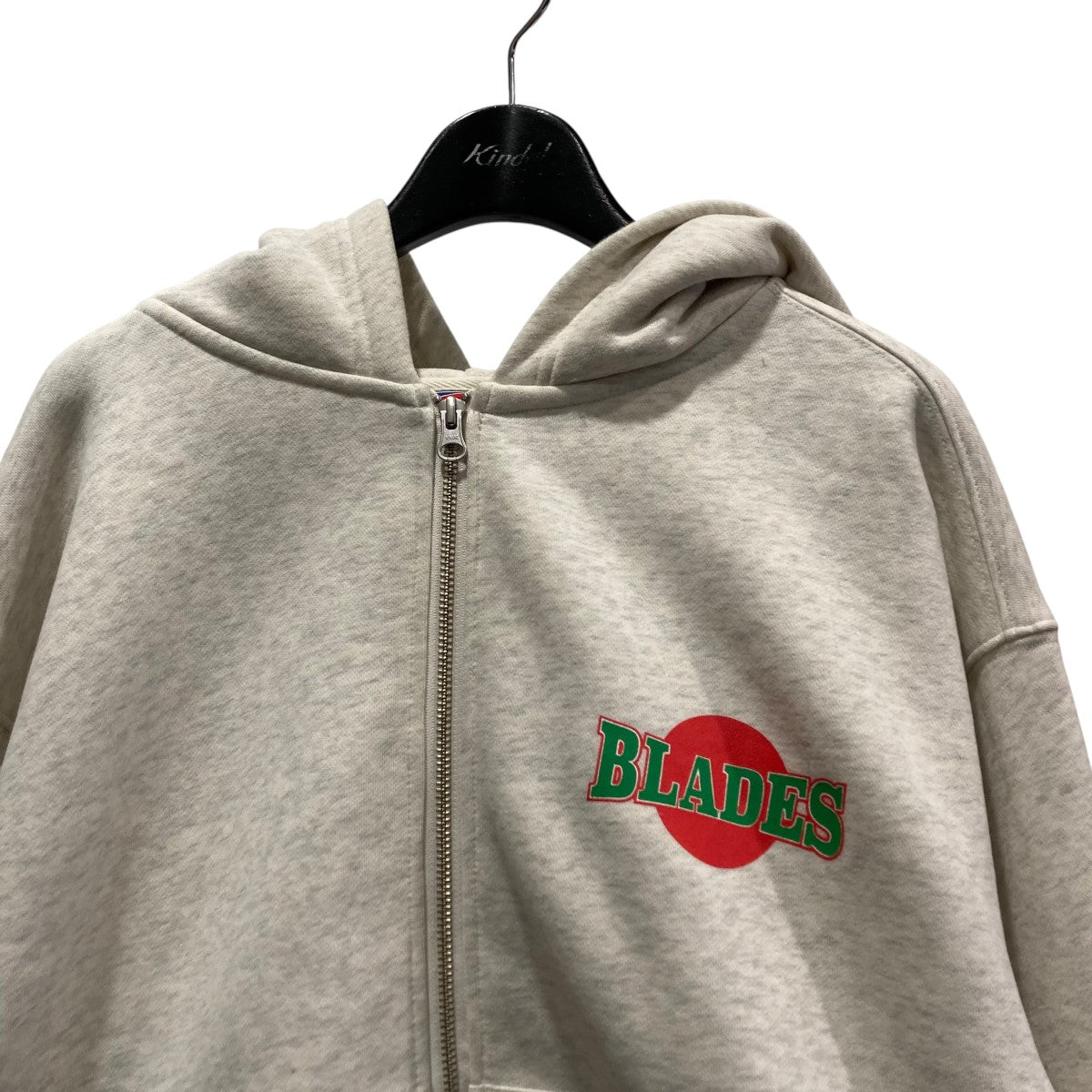 ジップパーカー