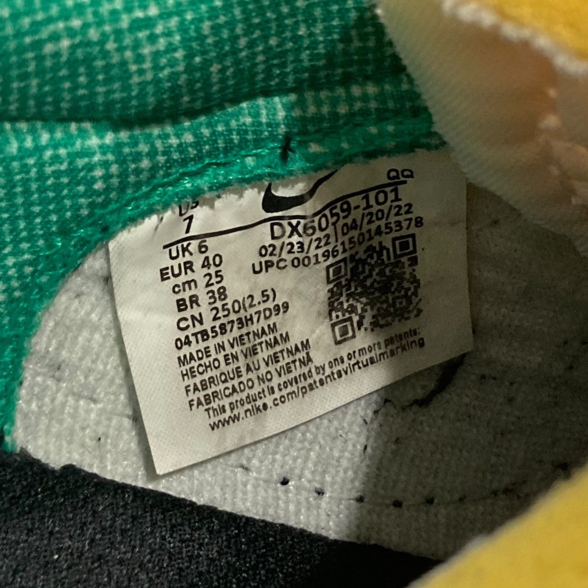 BLAZER LOW ’77 JUMBOスニーカーDX6059-101