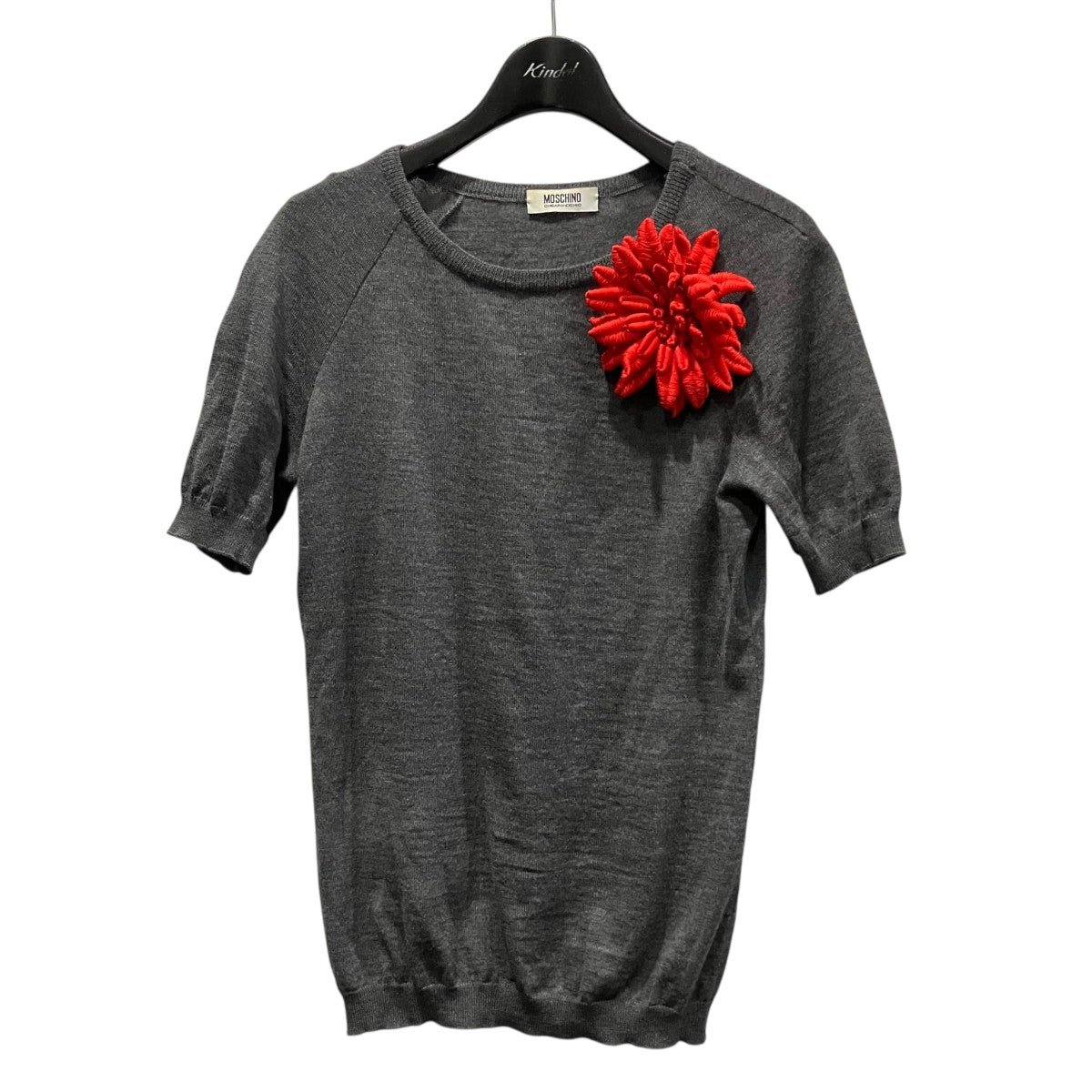 フラワーブローチ付き半袖ニット