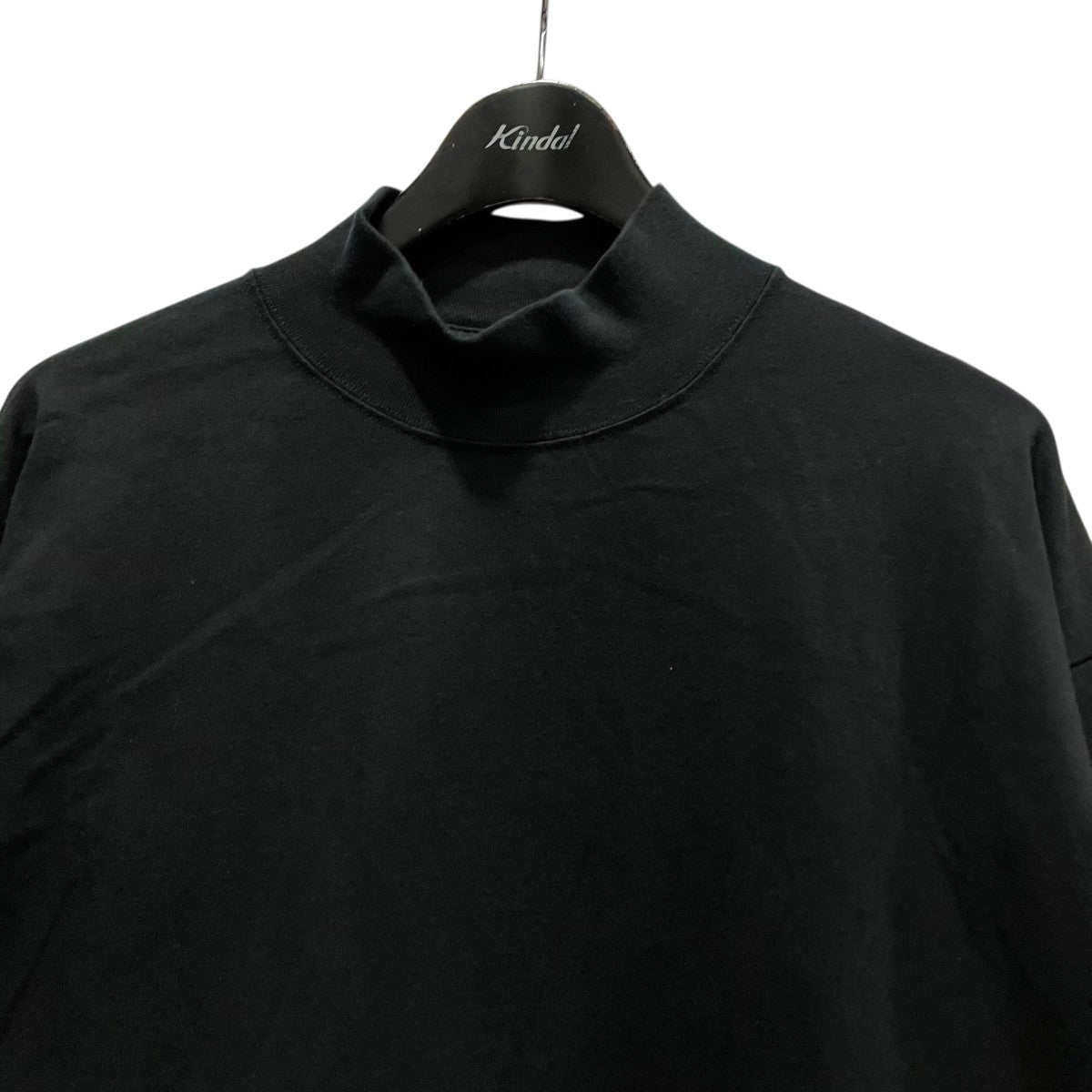 モックネック長袖Tシャツ