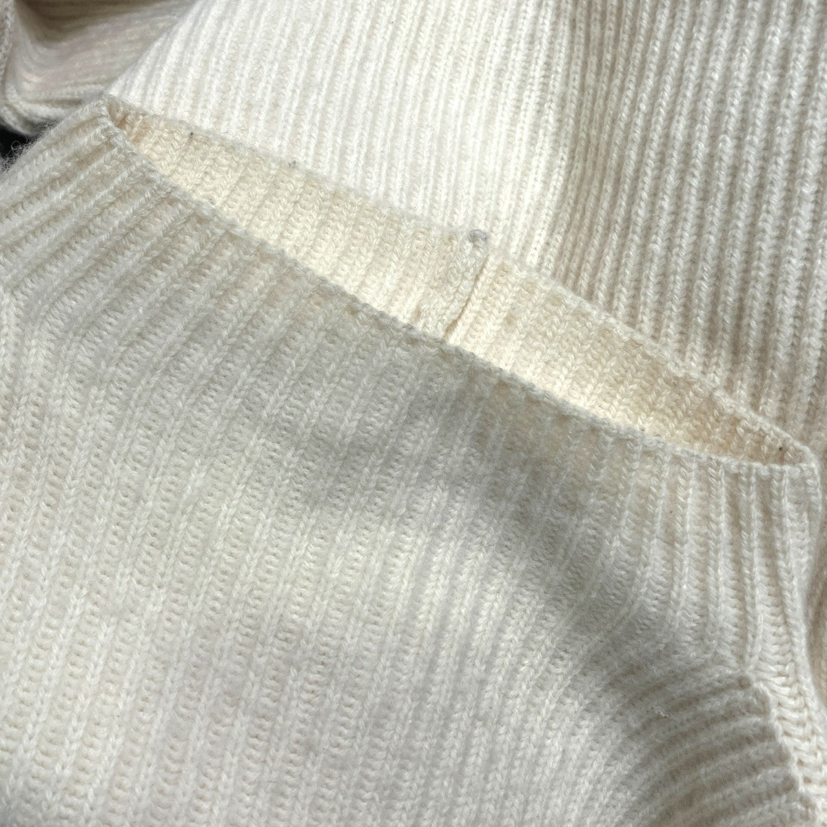 畔編みニット168-1260052