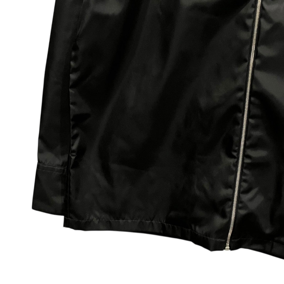 25SSナイロンジップブルゾンJ22DL0301