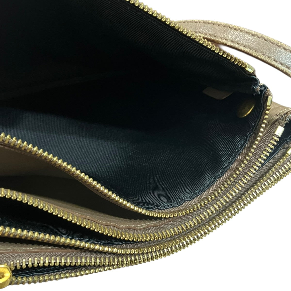 CELINE TRIO LARGEショルダーバッグ 古着・中古-7枚目のアイテム画像