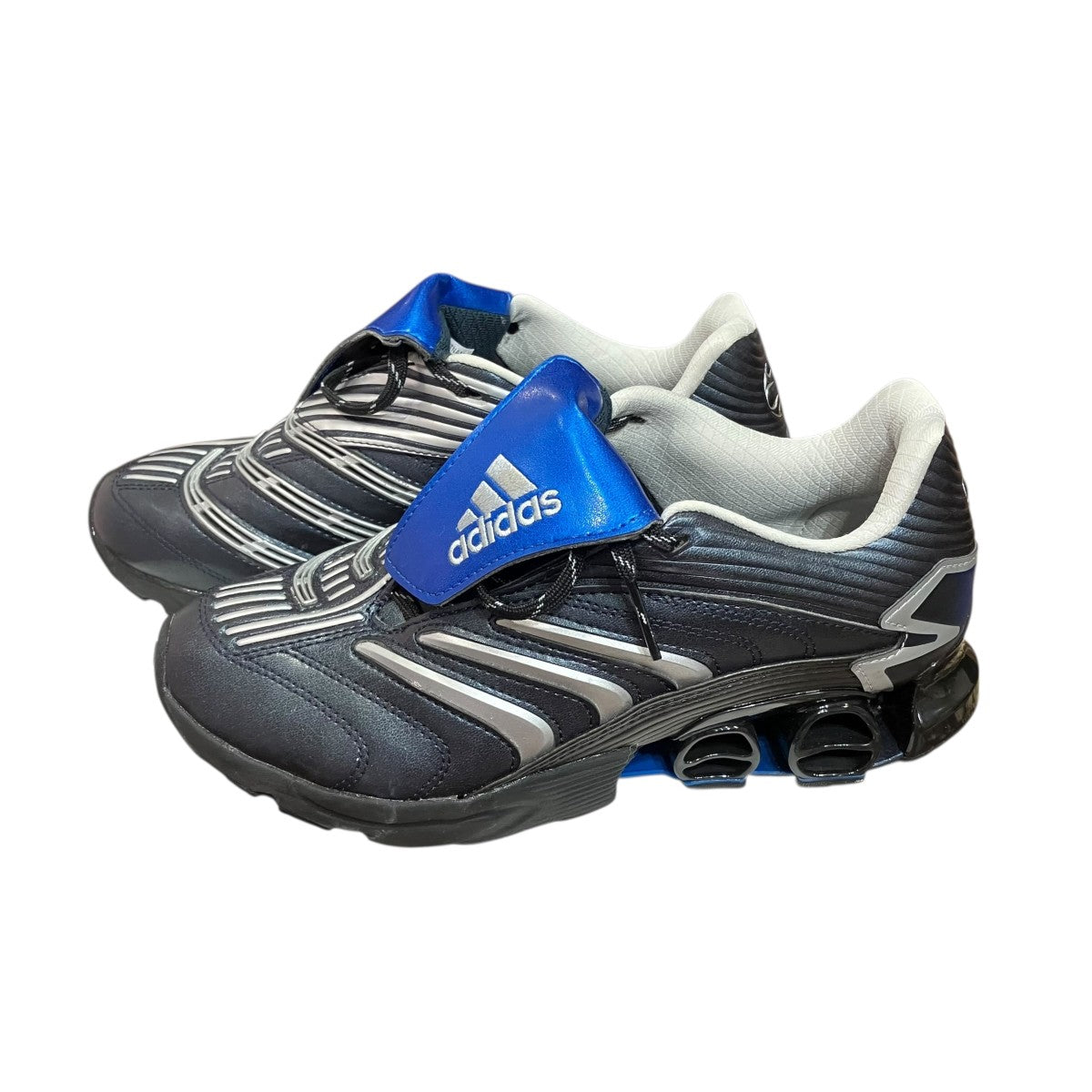 スニーカーJQ2579