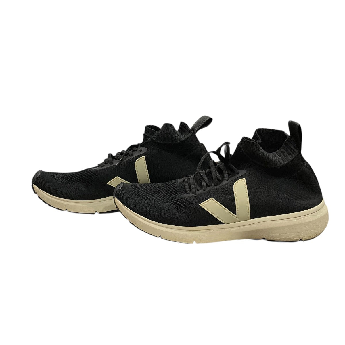 MID BLACK PIERREハイカットスニーカー