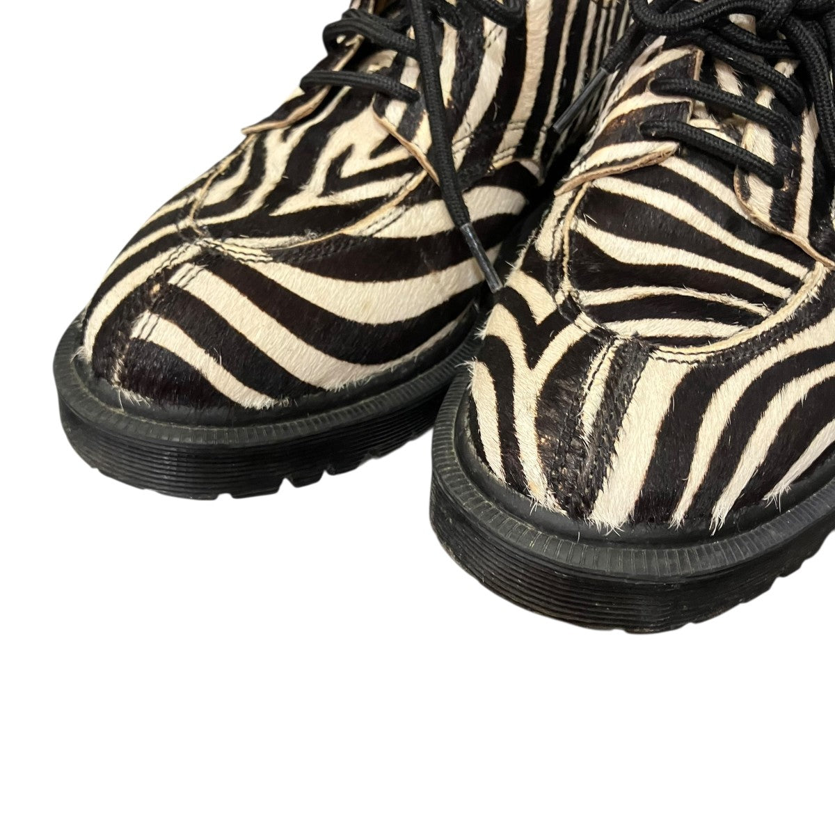 Split Toe 5-Eye Zebraハラコシューズ