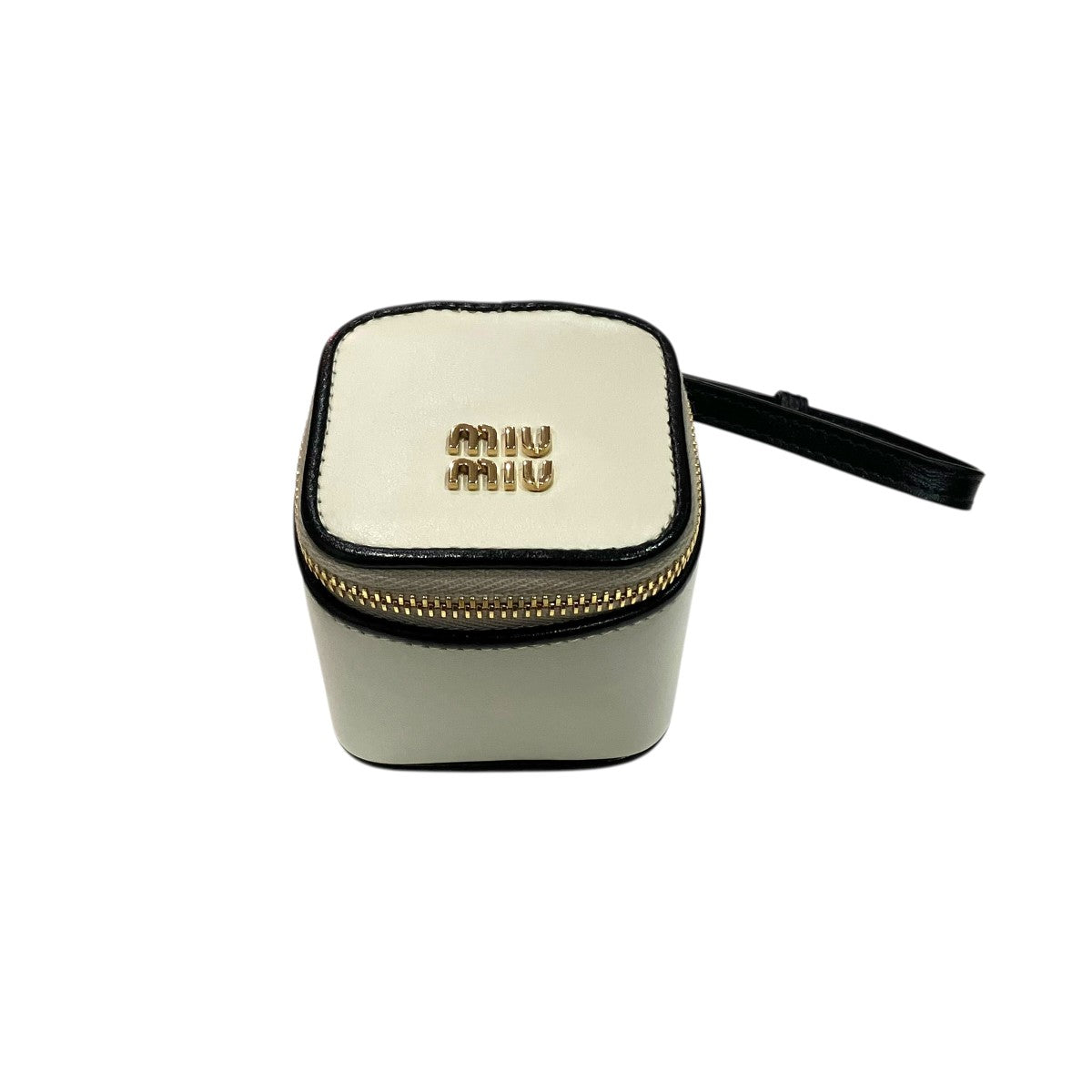 MIU MIU キーチャーム 古着・中古-1枚目のアイテム画像