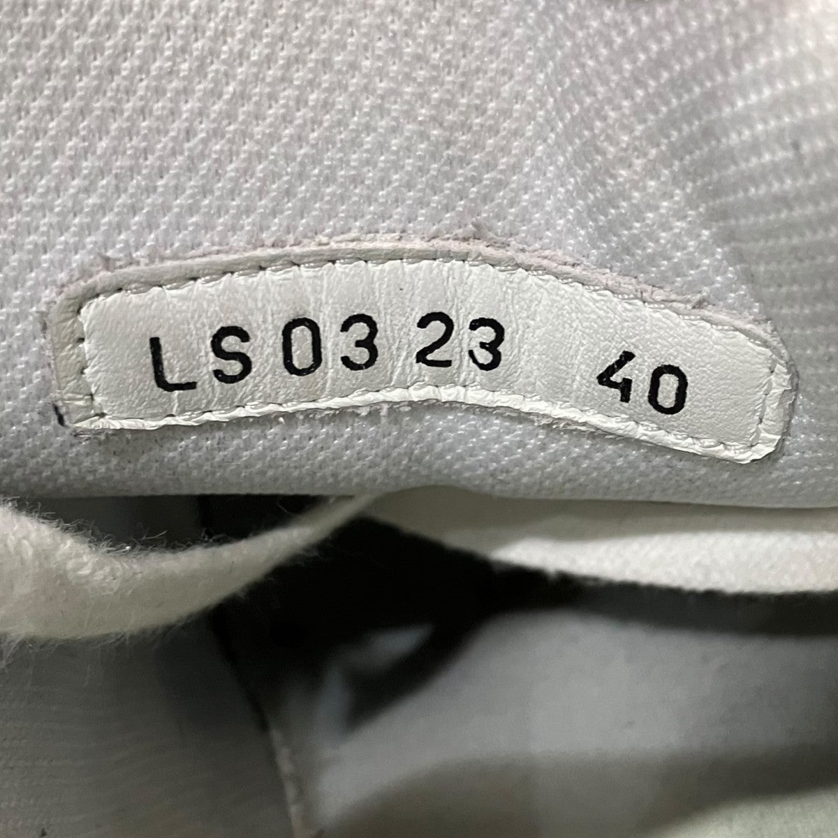スニーカーLS0323