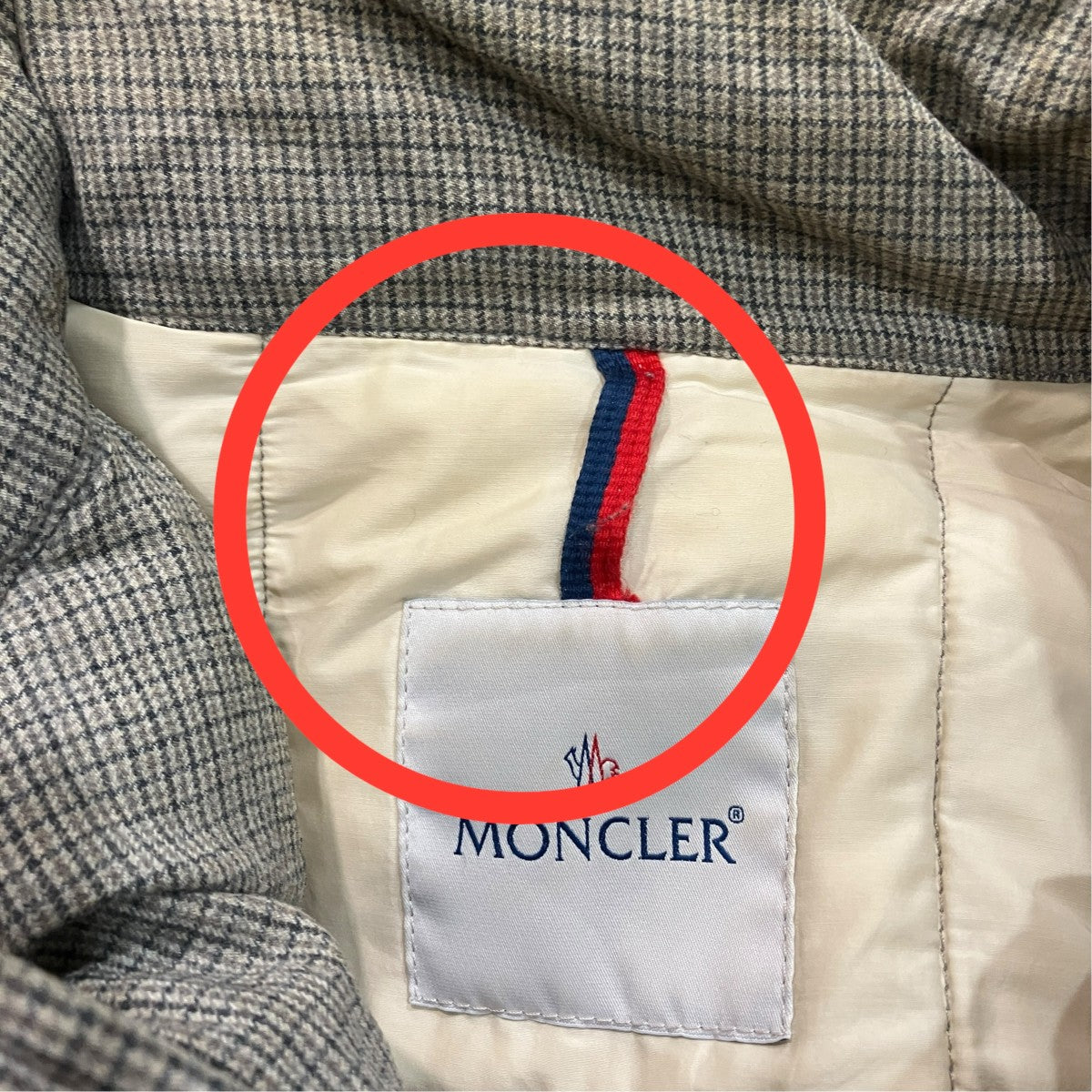 MONCLER チェックダウンジャケット 古着・中古-7枚目のアイテム画像
