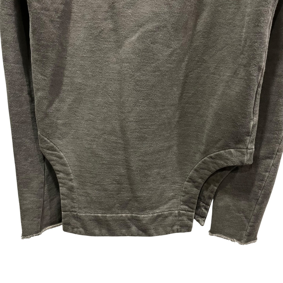 Arched Hem High Necktopハイネックスウェット927CUM2