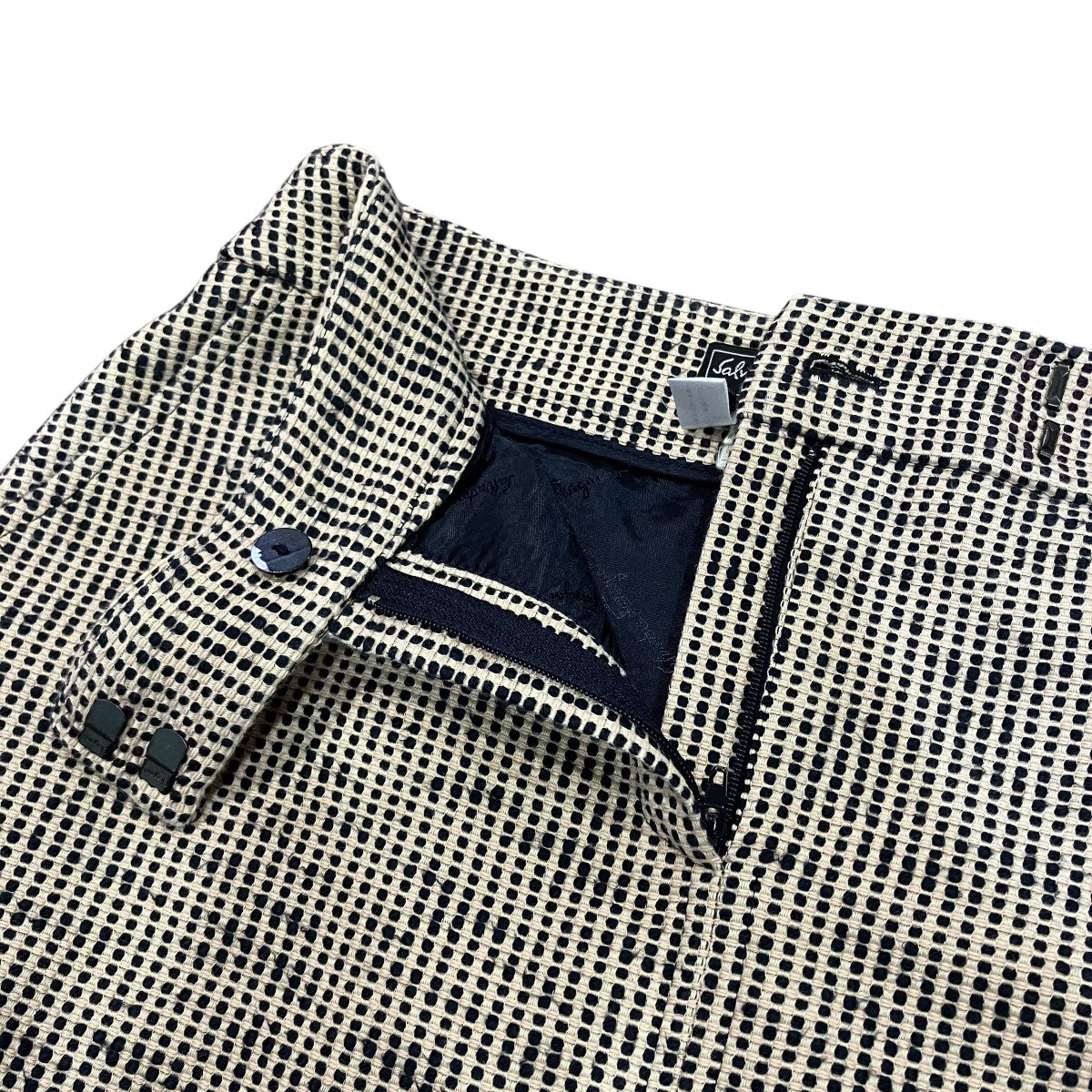 Salvatore Ferragamo ツイードスカート 古着・中古-3枚目のアイテム画像