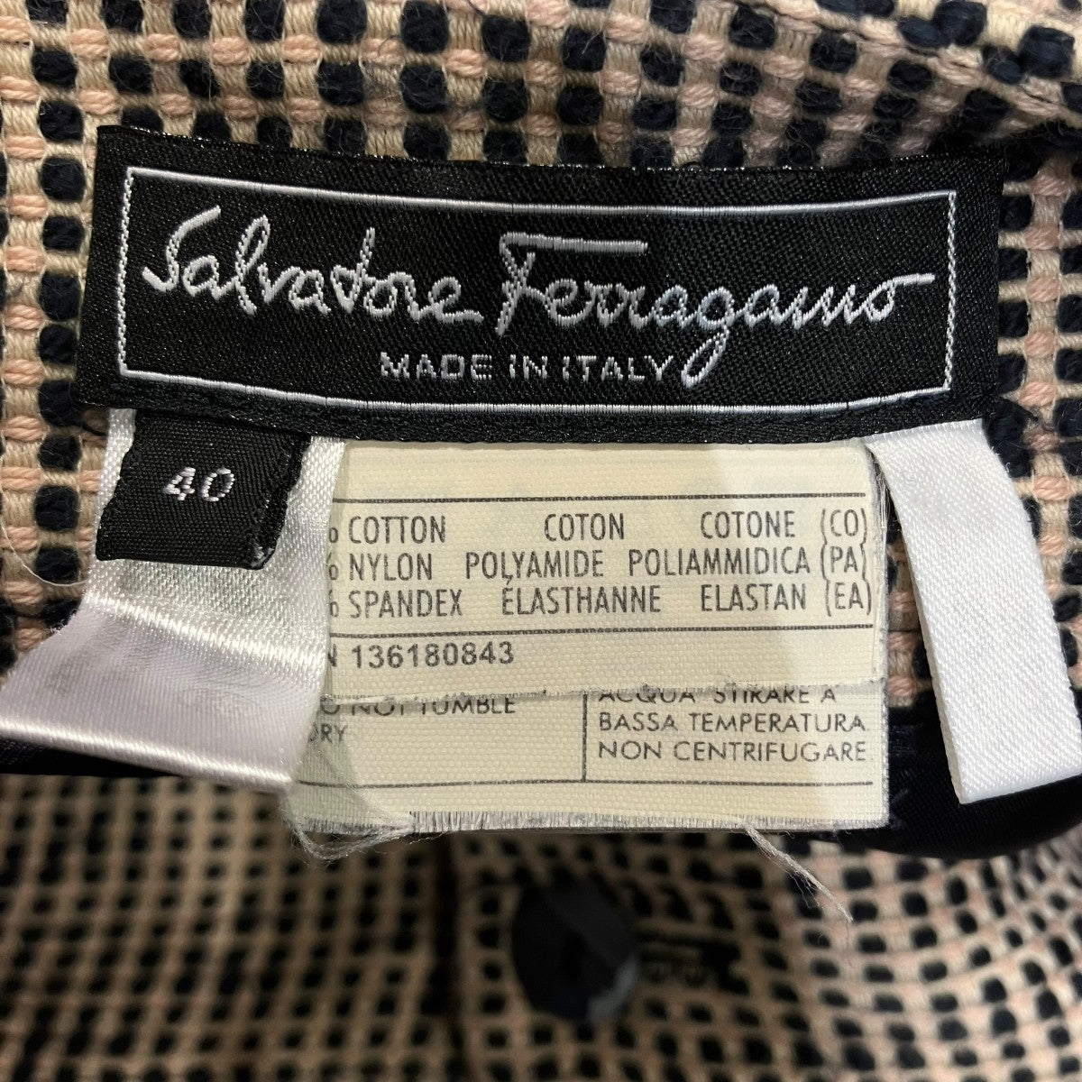 Salvatore Ferragamo ツイードスカート 古着・中古-5枚目のアイテム画像