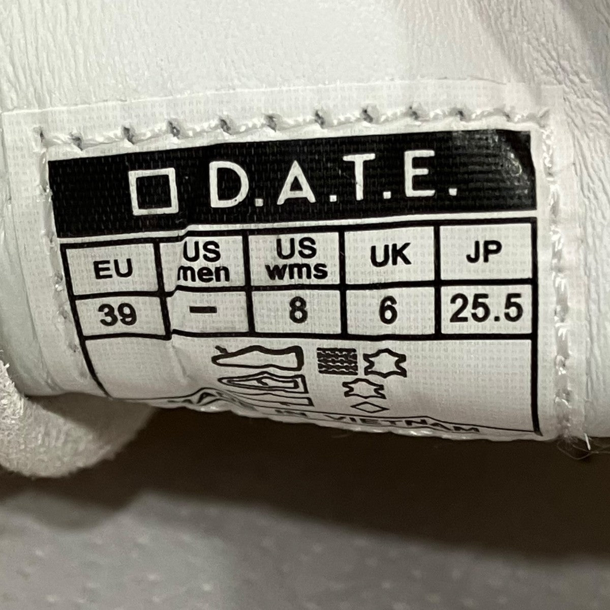 ATHLETA NYLONスニーカー
