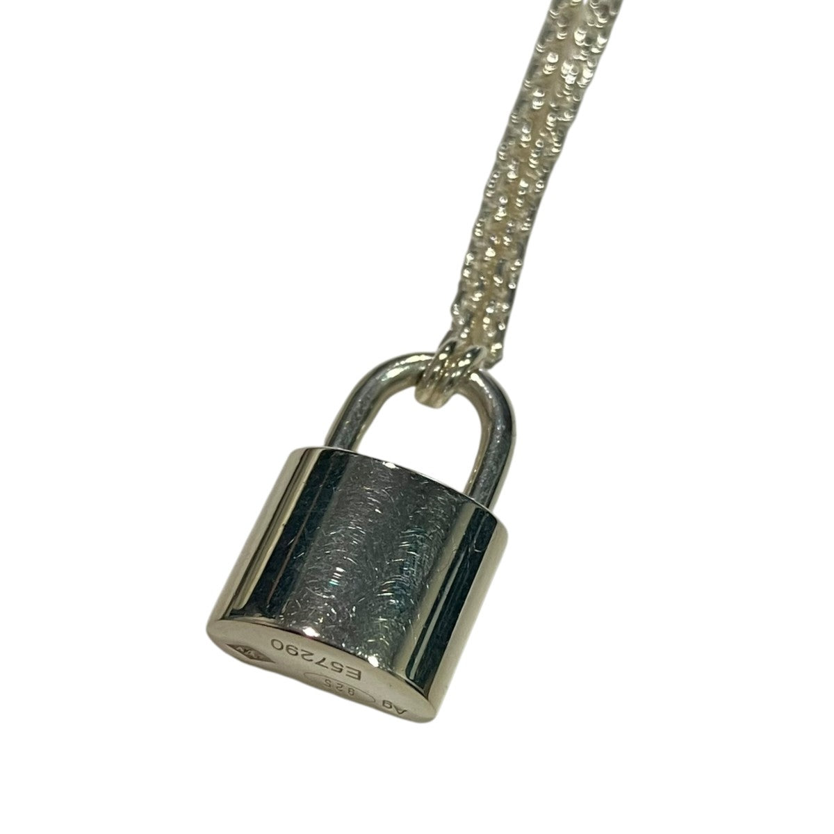 LOUIS VUITTON パンダンティフ シルバー ロックイット ユニセフ ネックレス ペンダント 古着・中古-4枚目のアイテム画像