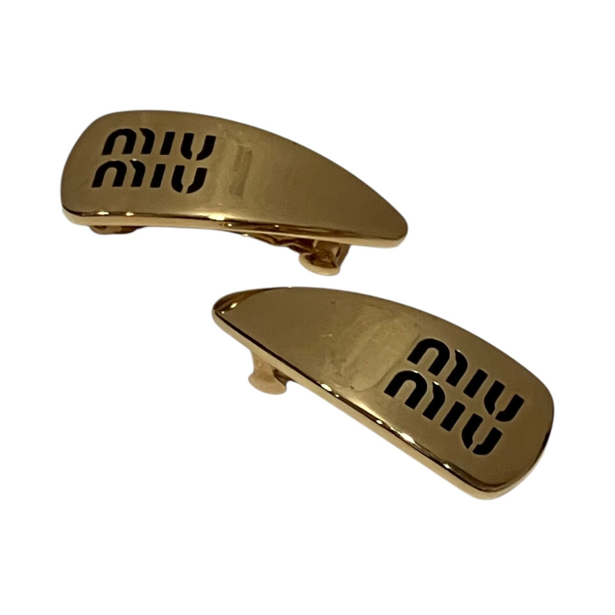 MIU MIU メタルヘアクリップ 古着・中古-1枚目のアイテム画像