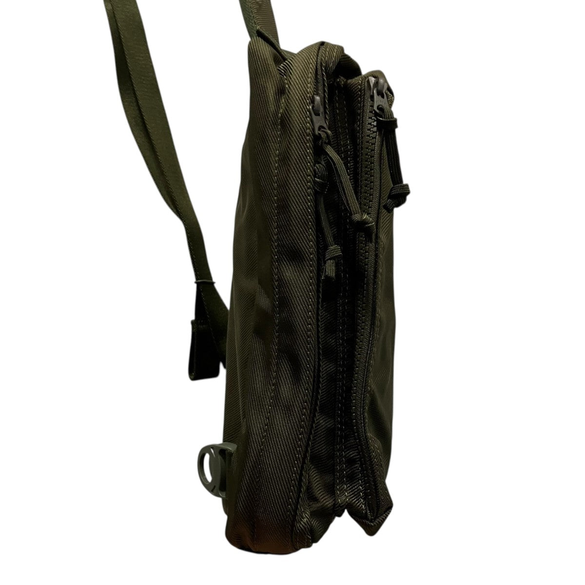 UNIT SLING SHOULDER BAGショルダーバッグ