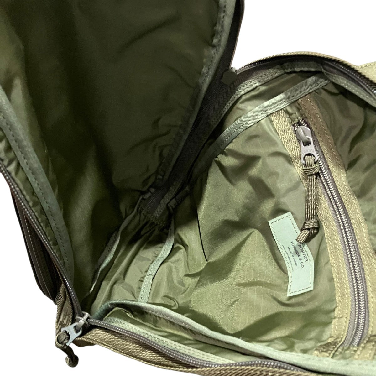 UNIT SLING SHOULDER BAGショルダーバッグ