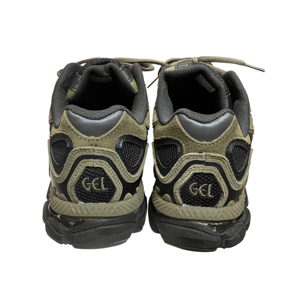 GEL-NYCスニーカー1203A383