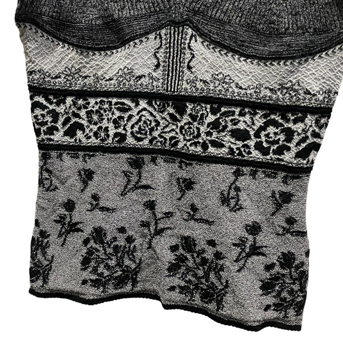 26SSFloral Jacquard Knit Camisole TopニットキャミソールMM26SS-KN083