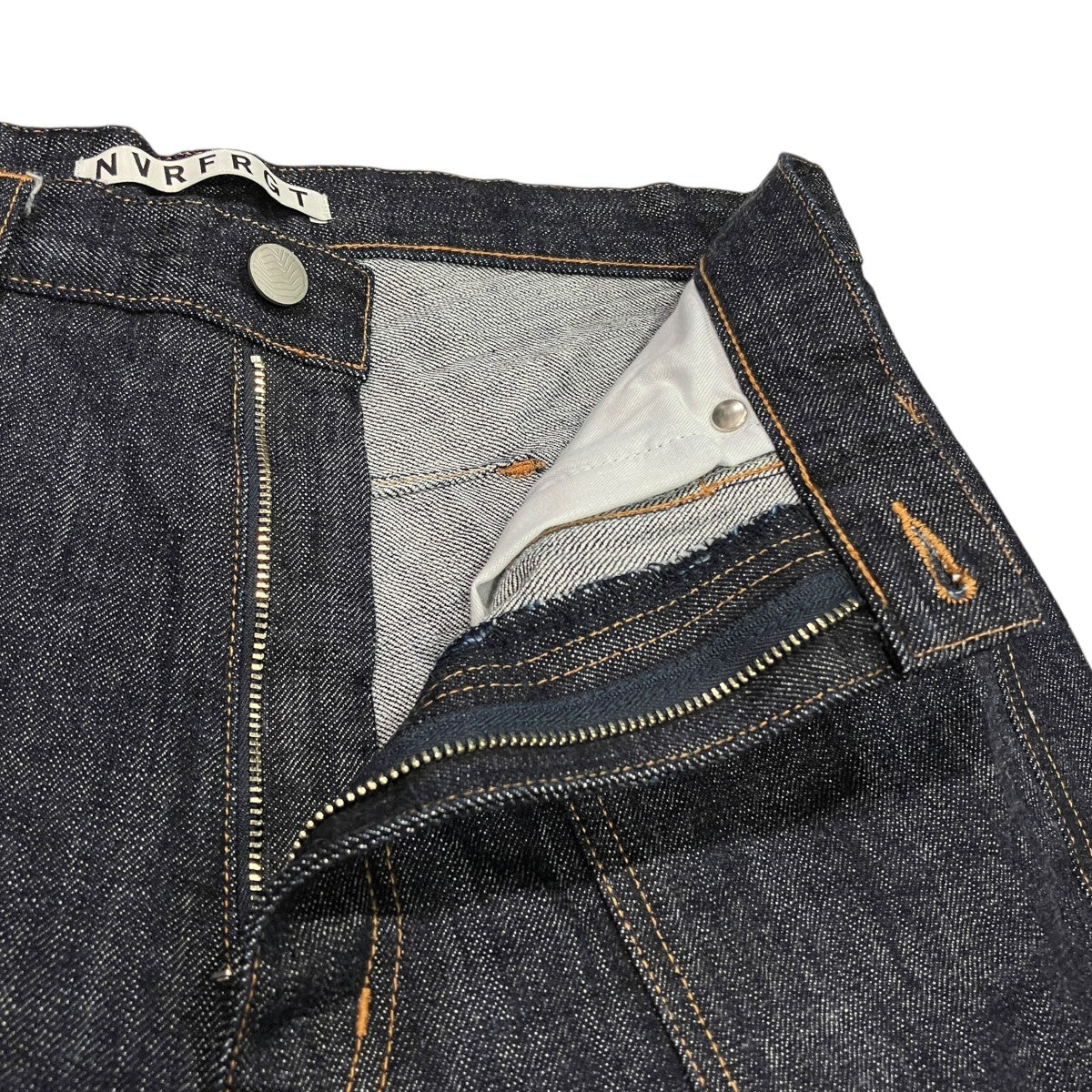 3D TWISTED JORTSデニムショートパンツ