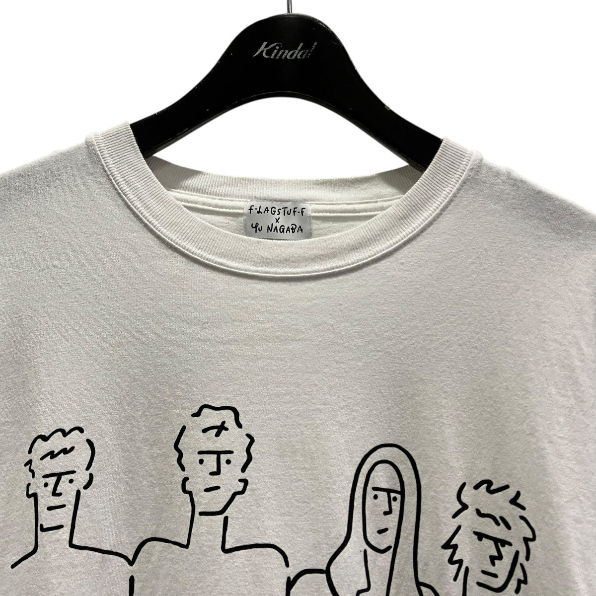 レッド・ホット・チリ・ペッパーズプリントTシャツ