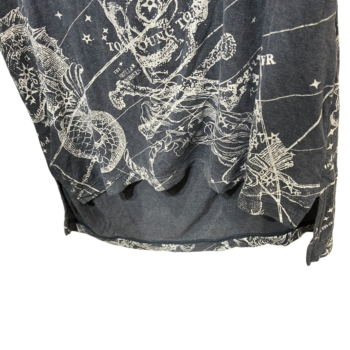 プリントVネックTシャツVW-M1-89860