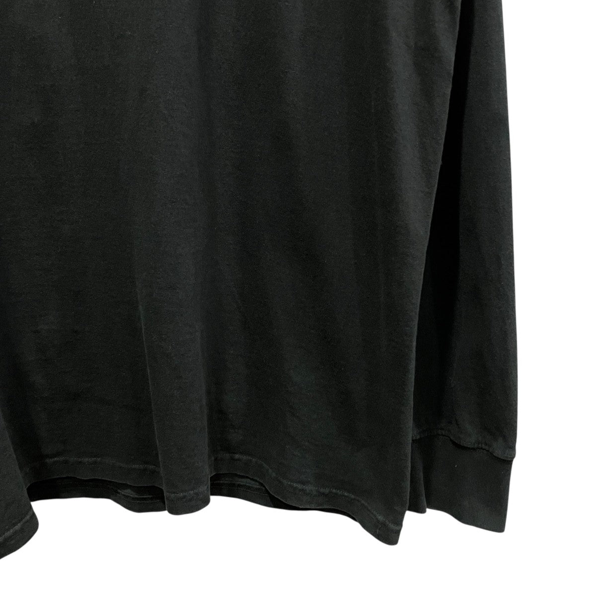 バックプリント長袖Tシャツ