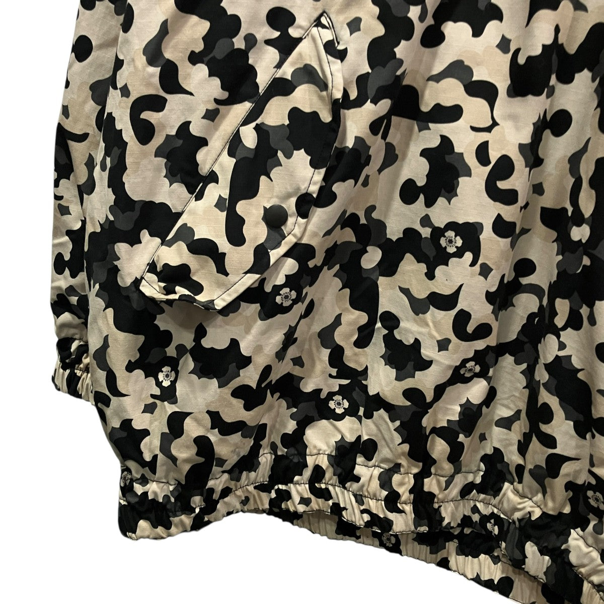 FLOWER CAMO PARKAフラワーカモアノラックパーカー