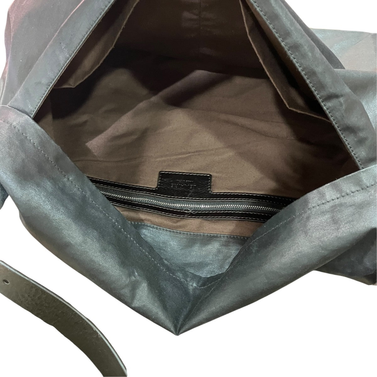 Trench Pocket Medium BagショルダーバッグBG0168 LF1495