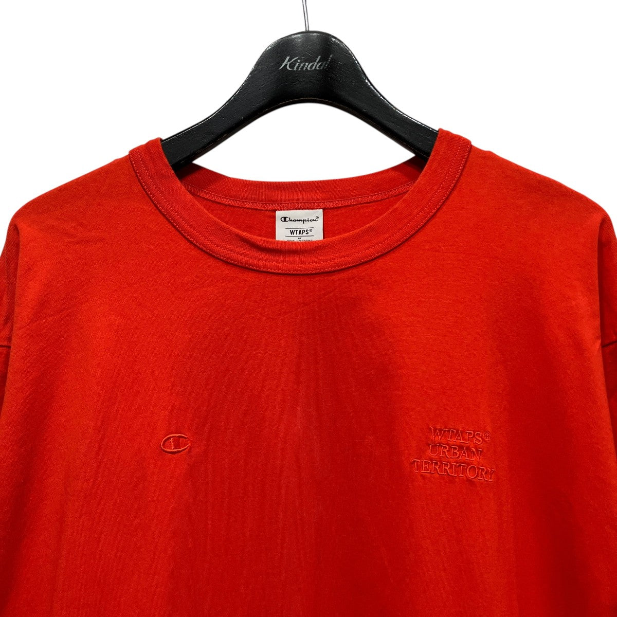 ロゴ刺しゅう長袖TシャツC8-Z411