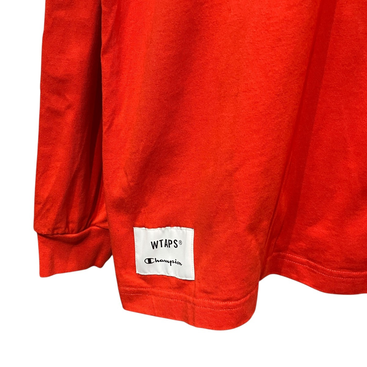 ロゴ刺しゅう長袖TシャツC8-Z411