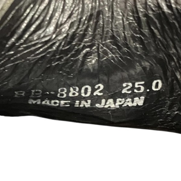 スウェードスニーカー