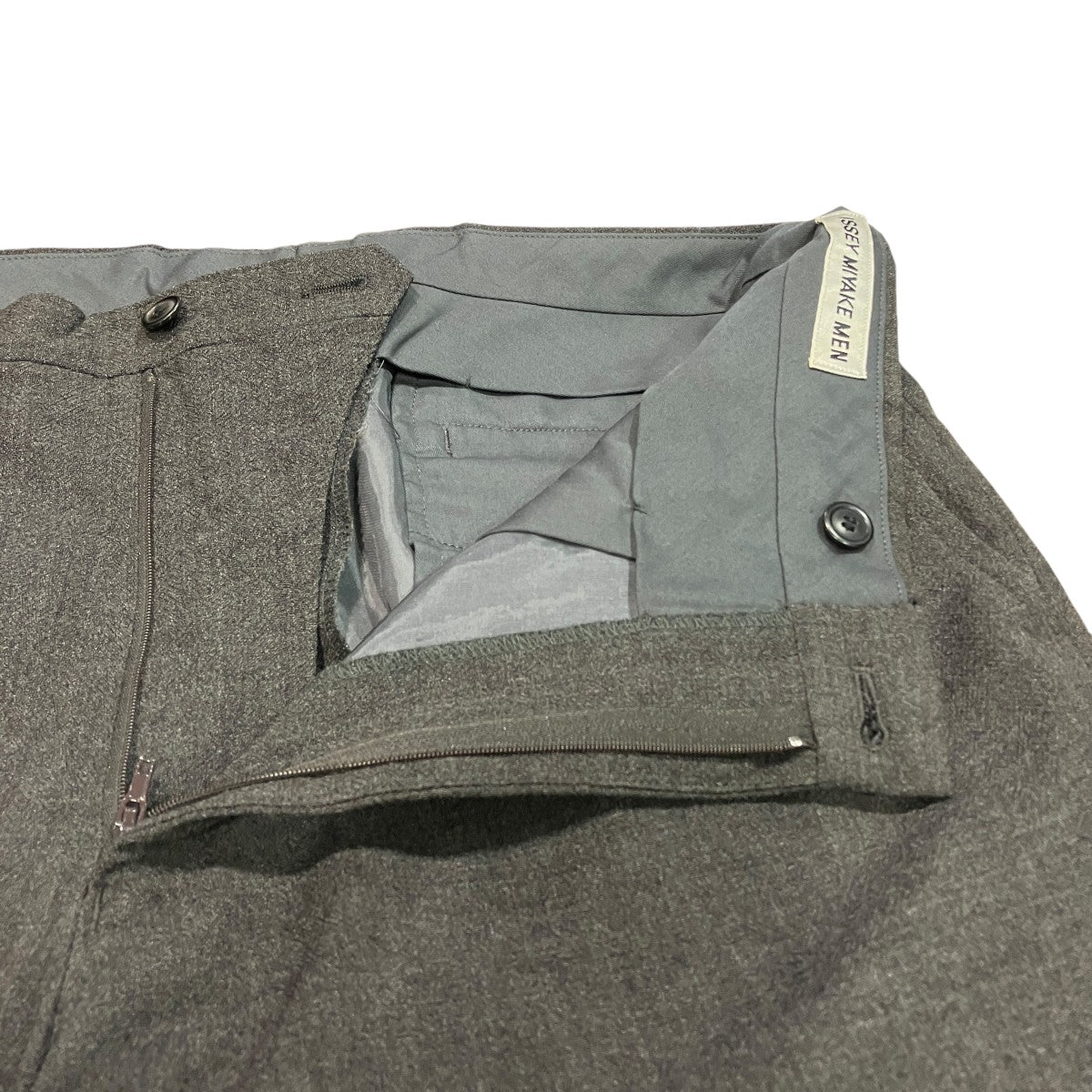 ISSEY MIYAKE MEN ツータックスラックスME12FF607 古着・中古-3枚目のアイテム画像