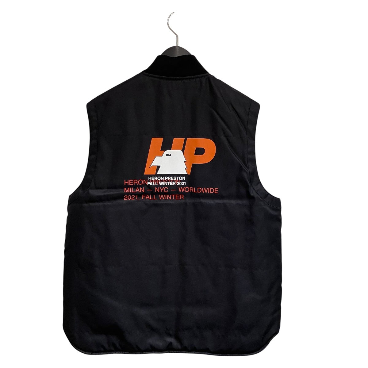 GILET HP EAGLE PRINT NYLON中綿ベストHMEA069F21FAB001