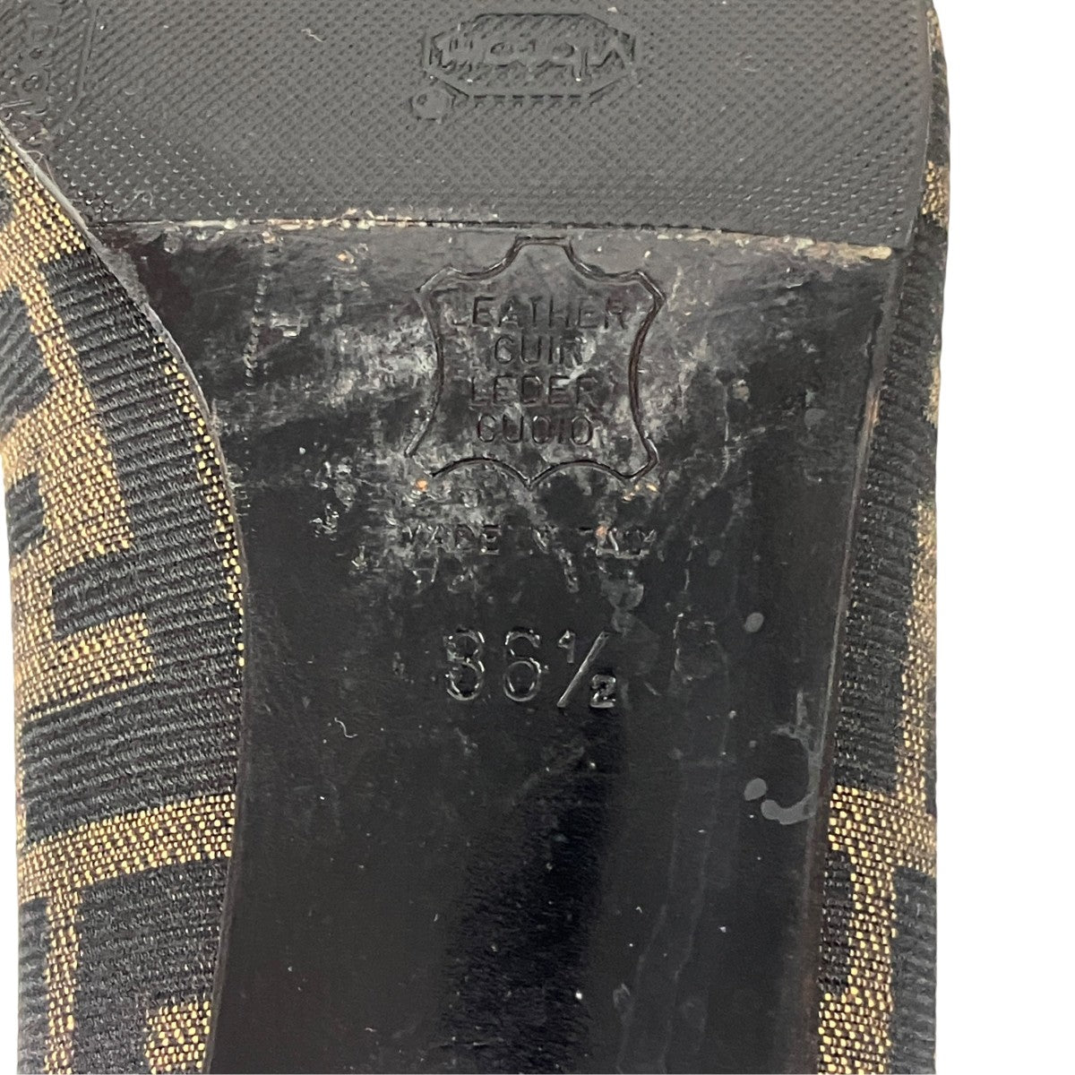 FENDI ズッカ柄パンプス 古着・中古-7枚目のアイテム画像