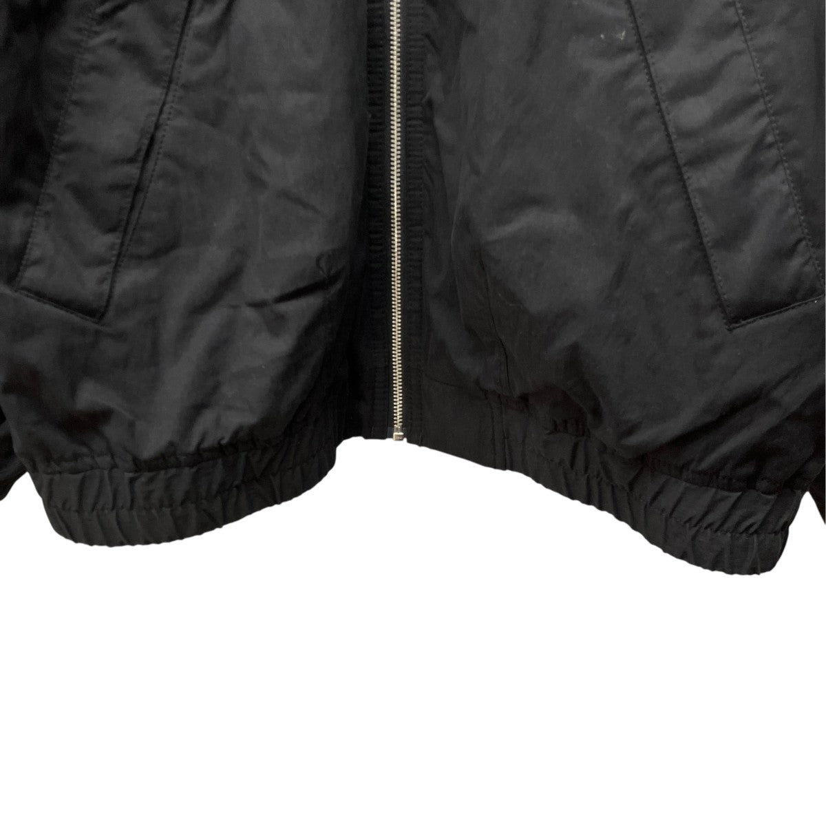 Supreme 25SS襟レザー胸ロゴ刺しゅう中綿ジャケットLeather Collar Utility Jacket 古着・中古-4枚目のアイテム画像