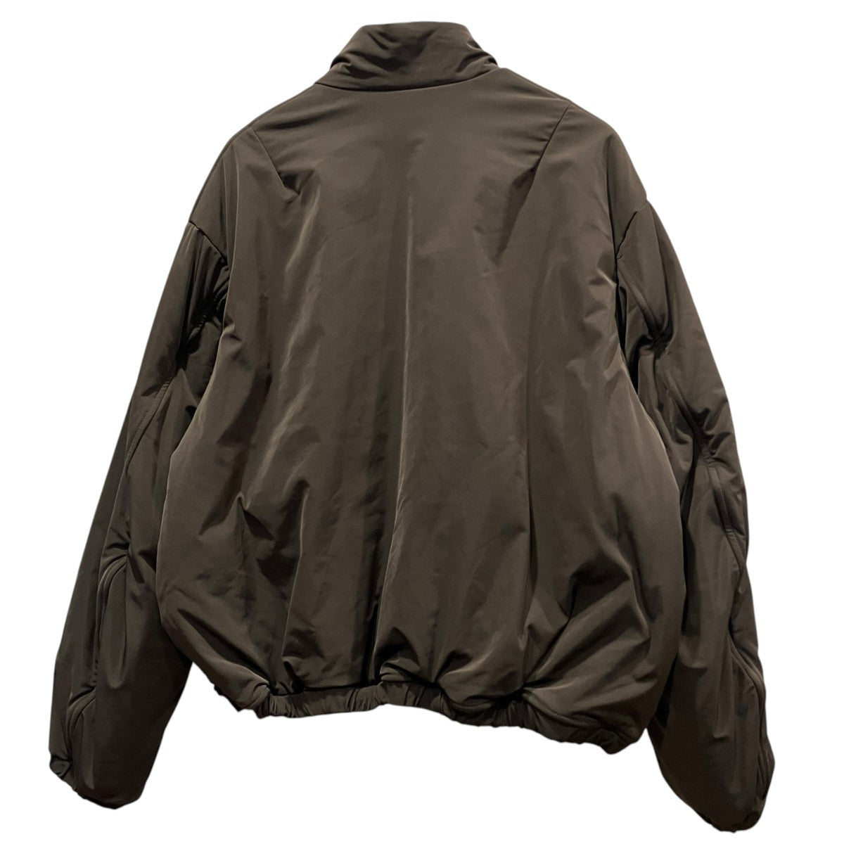 YOKE 26AWPolyester Nylon Microfiber Twill Sculptural Wired Puffer Wide BlousonダウンジャケットYK26FW01352B 古着・中古-2枚目のアイテム画像