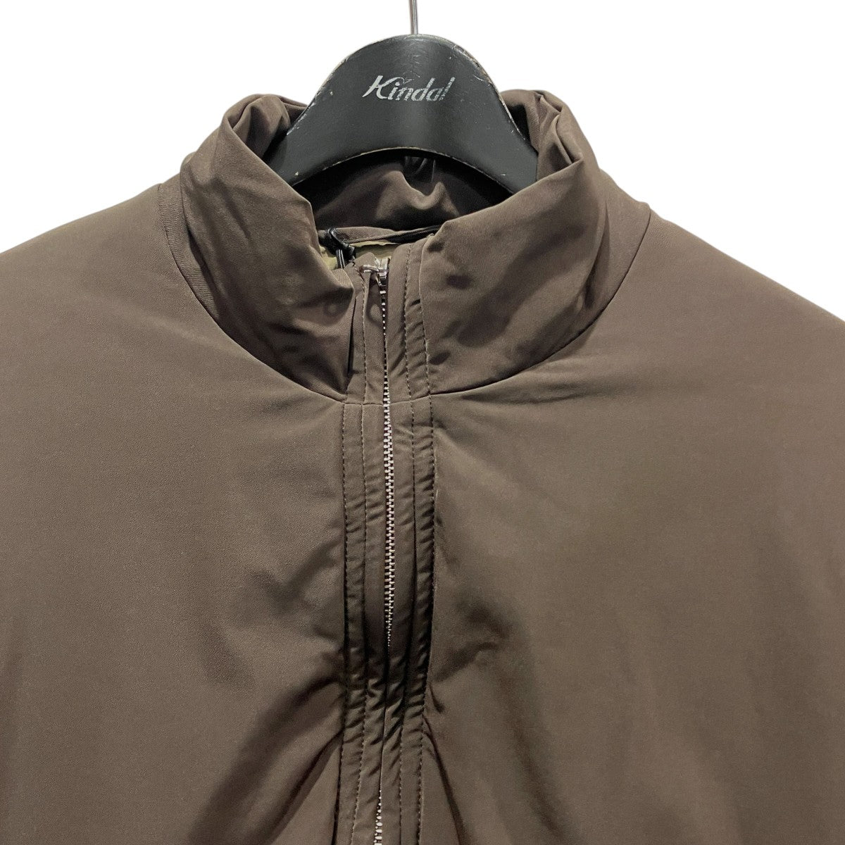 YOKE 26AWPolyester Nylon Microfiber Twill Sculptural Wired Puffer Wide BlousonダウンジャケットYK26FW01352B 古着・中古-3枚目のアイテム画像